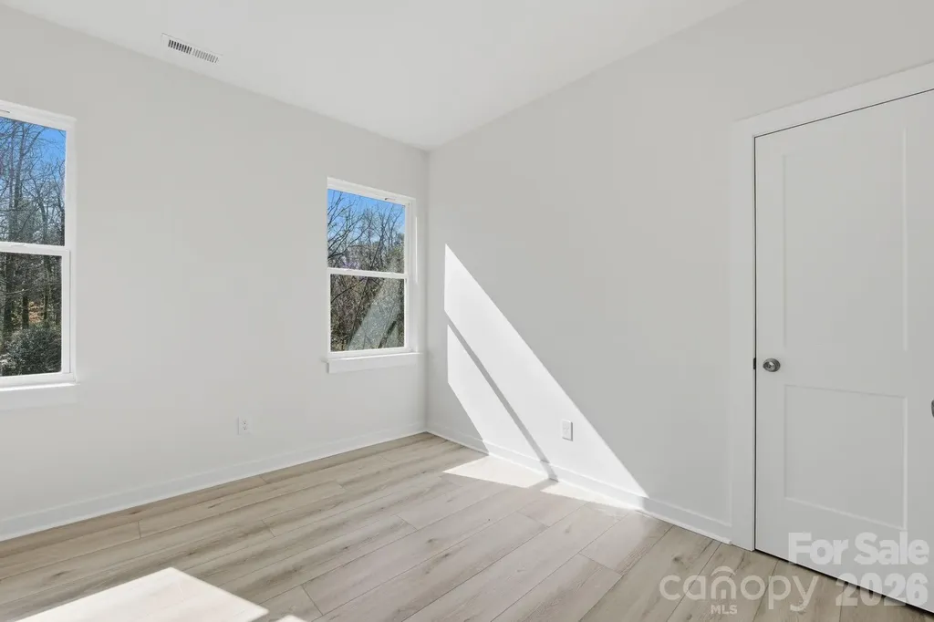 659 Stillgreen Lane Charlotte NC 28214
