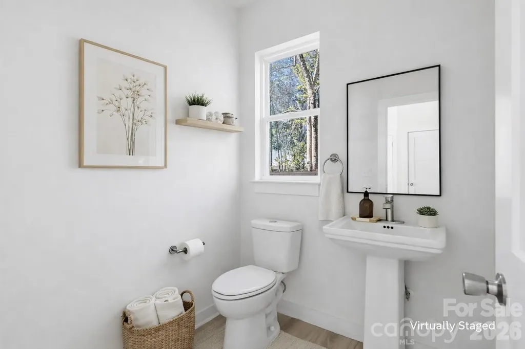 659 Stillgreen Lane Charlotte NC 28214