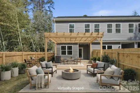 659 Stillgreen Lane Charlotte NC 28214