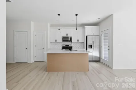 659 Stillgreen Lane Charlotte NC 28214