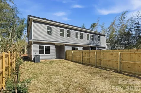 659 Stillgreen Lane Charlotte NC 28214
