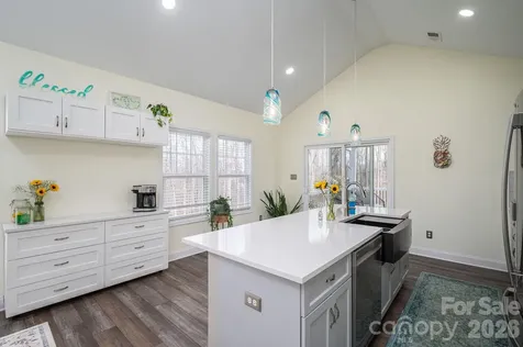 1310 Western Hills Lane Vale NC 28168
