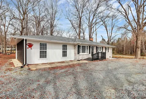 2015 Overhill Drive Monroe NC 28110