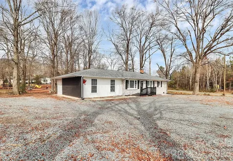 2015 Overhill Drive Monroe NC 28110