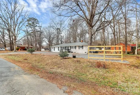 2015 Overhill Drive Monroe NC 28110