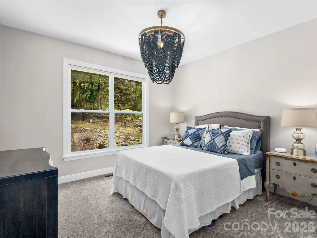 636 Crystal Heights Drive Hendersonville NC 28739