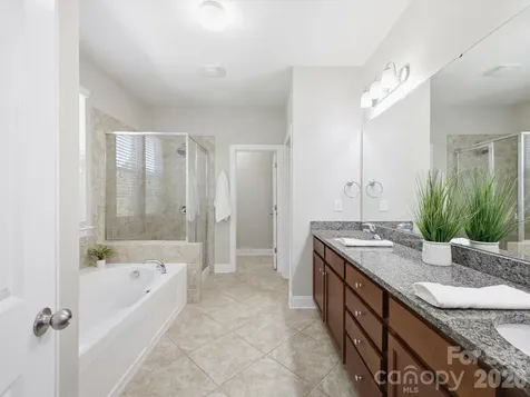 1037 Pennington Drive Lancaster SC 29720