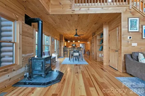 130 Greenfield Circle Brevard NC 28712