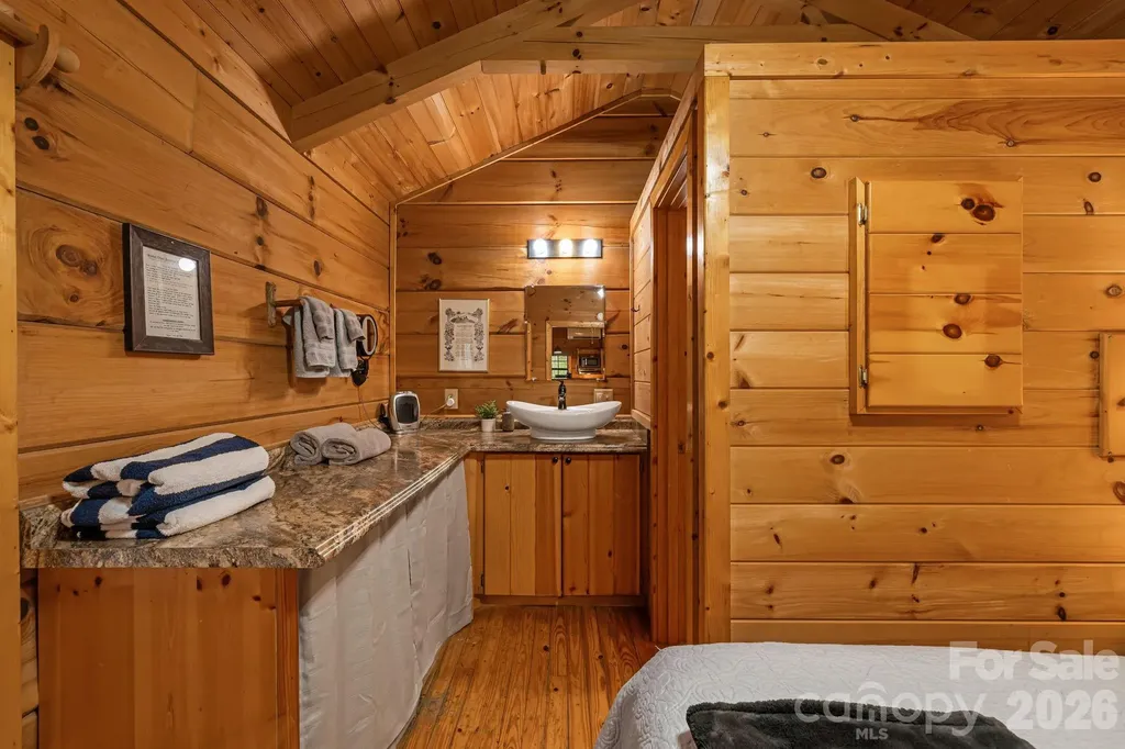 5830 Nc 209 Highway Hot Springs NC 28743