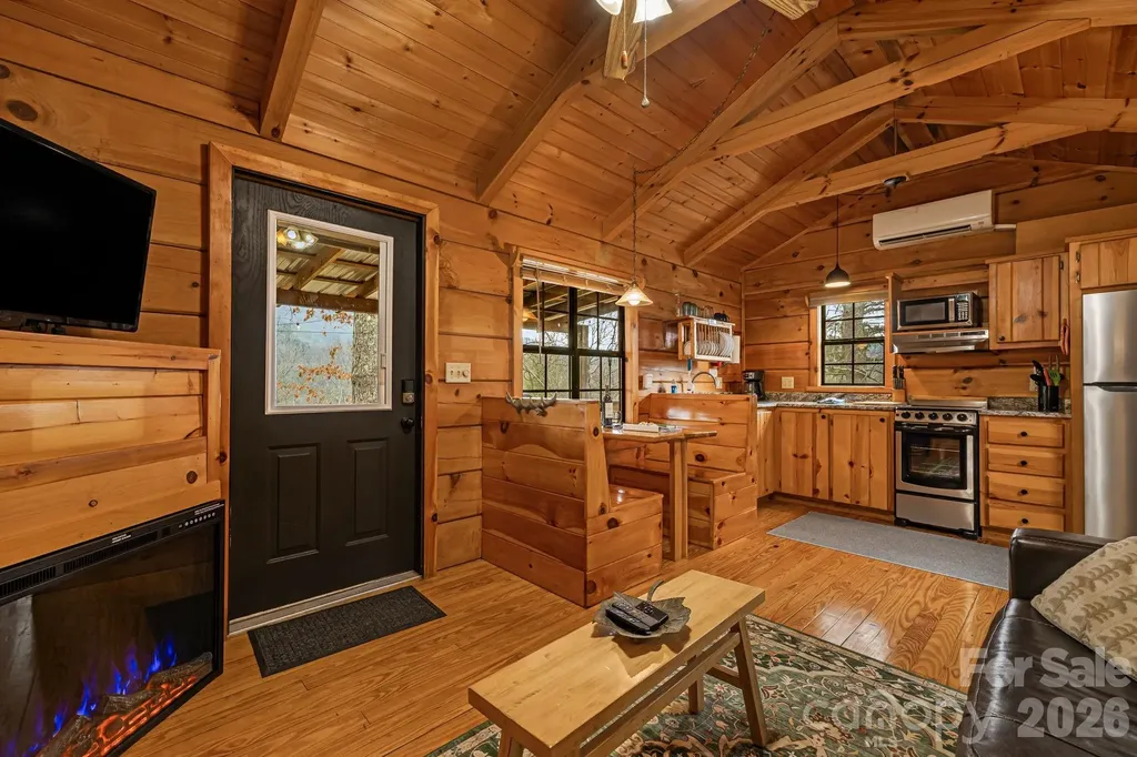 5830 Nc 209 Highway Hot Springs NC 28743