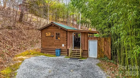 5830 Nc 209 Highway Hot Springs NC 28743