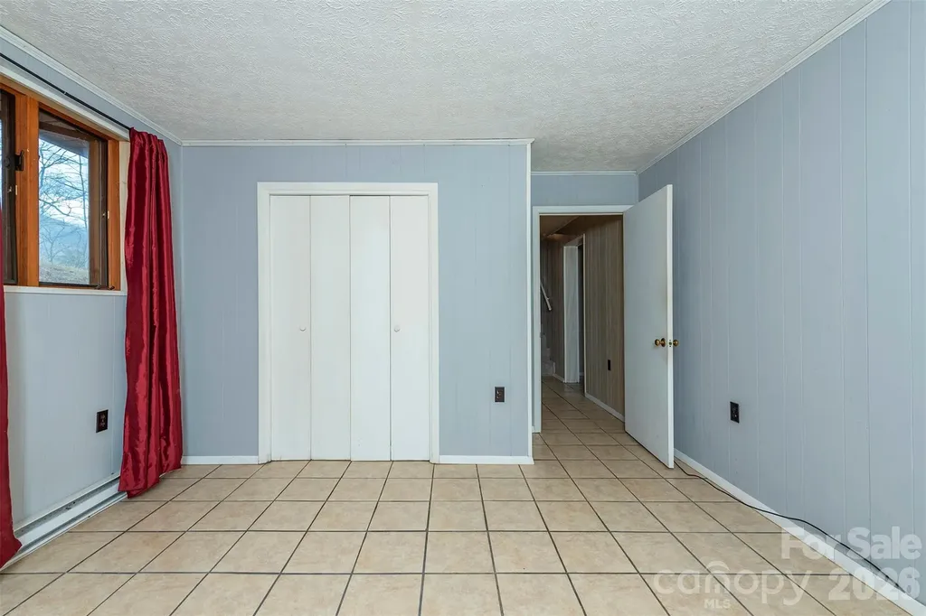 118 Richard Lane Black Mountain NC 28711