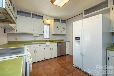 118 Richard Lane Black Mountain NC 28711