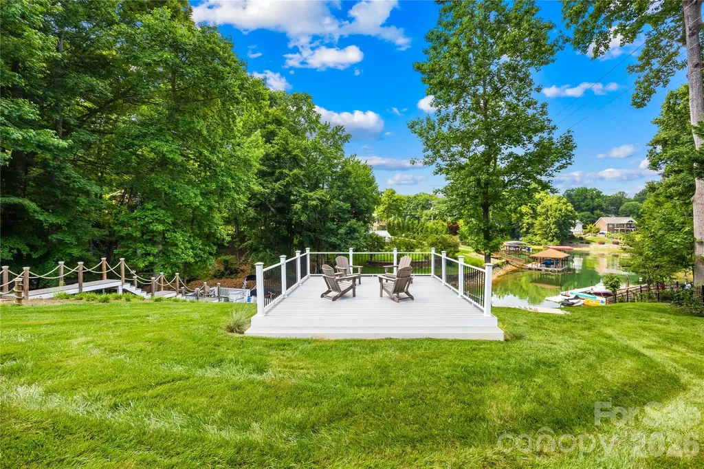 2474 Green Point Lane Denver NC 28037