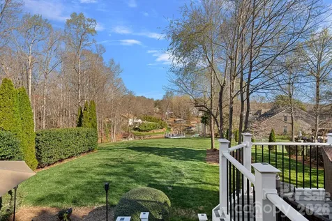 2474 Green Point Lane Denver NC 28037