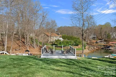 2474 Green Point Lane Denver NC 28037