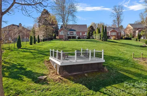 2474 Green Point Lane Denver NC 28037