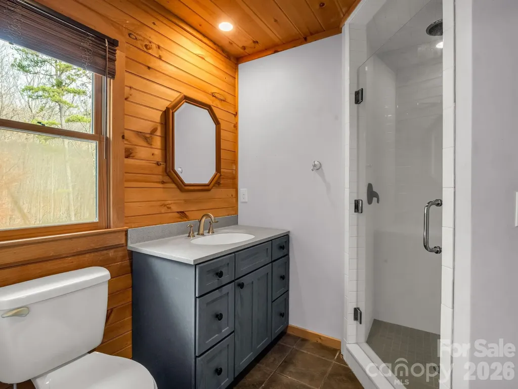 110 Chetan Way Lake Lure NC 28746