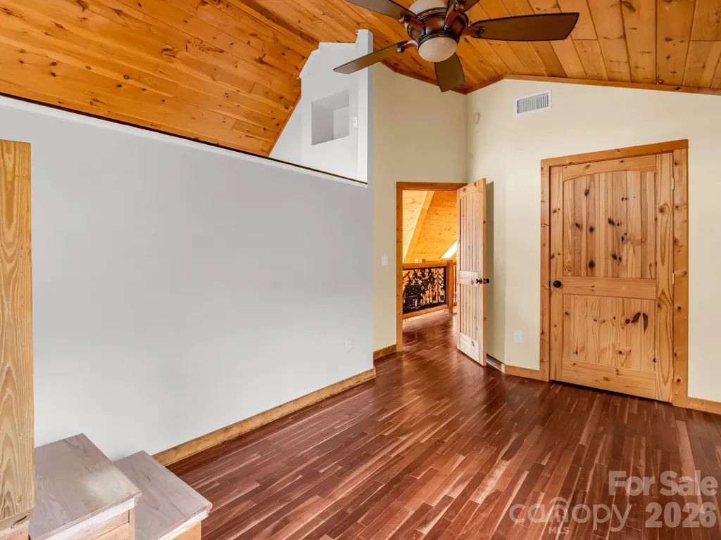 110 Chetan Way Lake Lure NC 28746