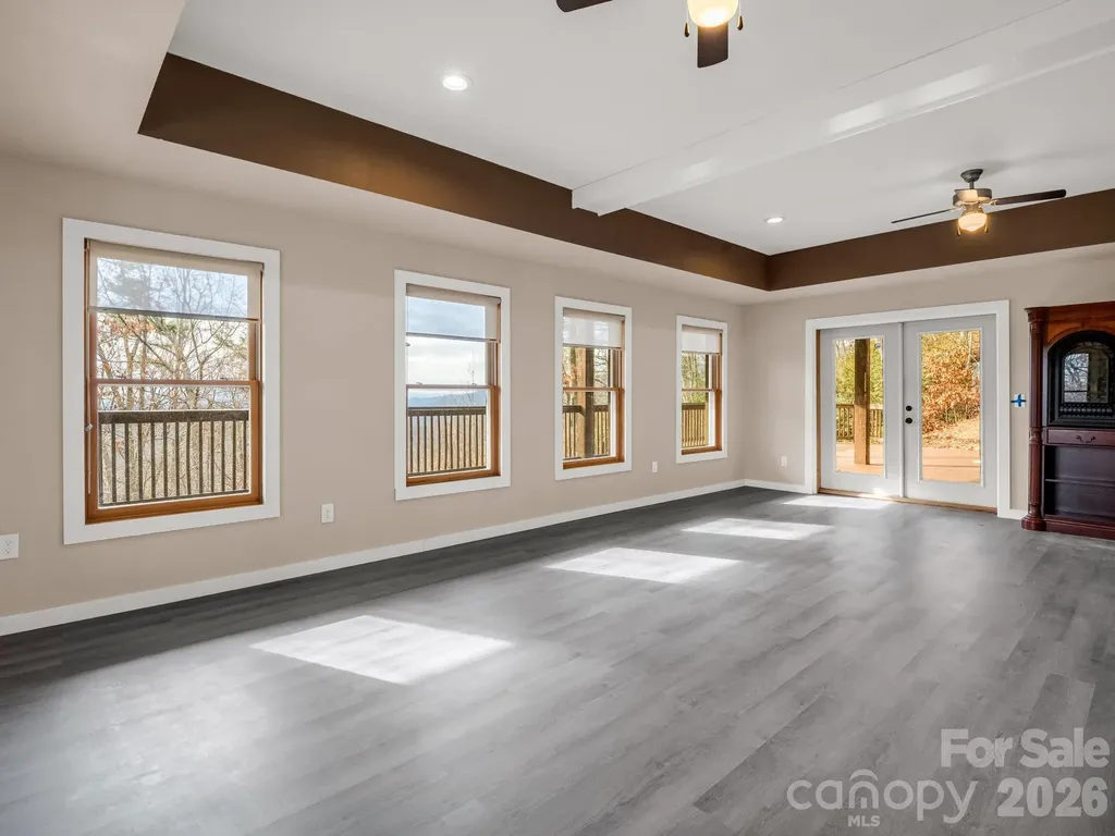 110 Chetan Way Lake Lure NC 28746