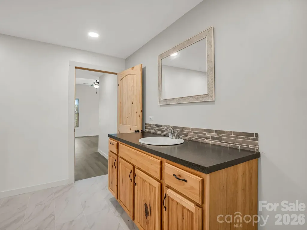 110 Chetan Way Lake Lure NC 28746