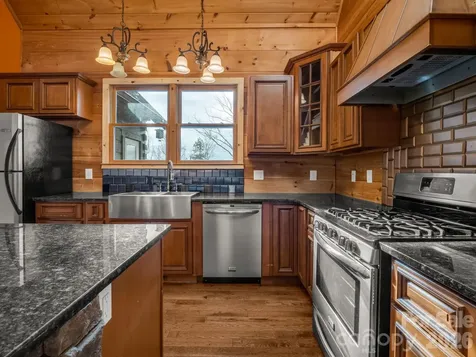 110 Chetan Way Lake Lure NC 28746