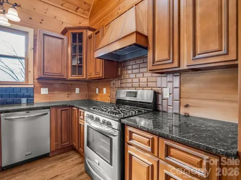 110 Chetan Way Lake Lure NC 28746