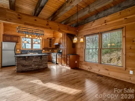 110 Chetan Way Lake Lure NC 28746