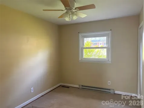 2137 23rd Street Drive SE Hickory NC 28602