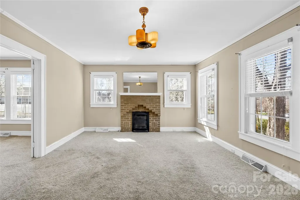 1302 W A Street Kannapolis NC 28081
