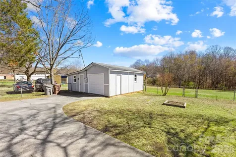 1302 W A Street Kannapolis NC 28081