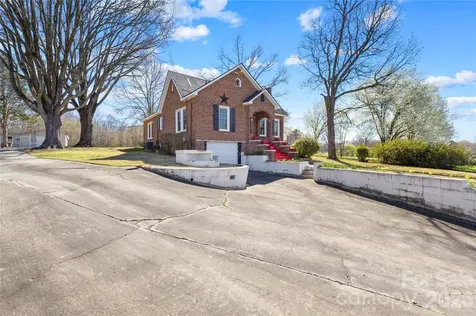 1302 W A Street Kannapolis NC 28081