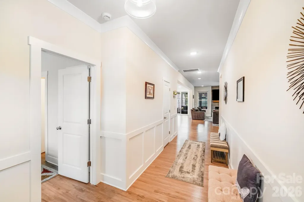 2013 White Cypress Court Charlotte NC 28216