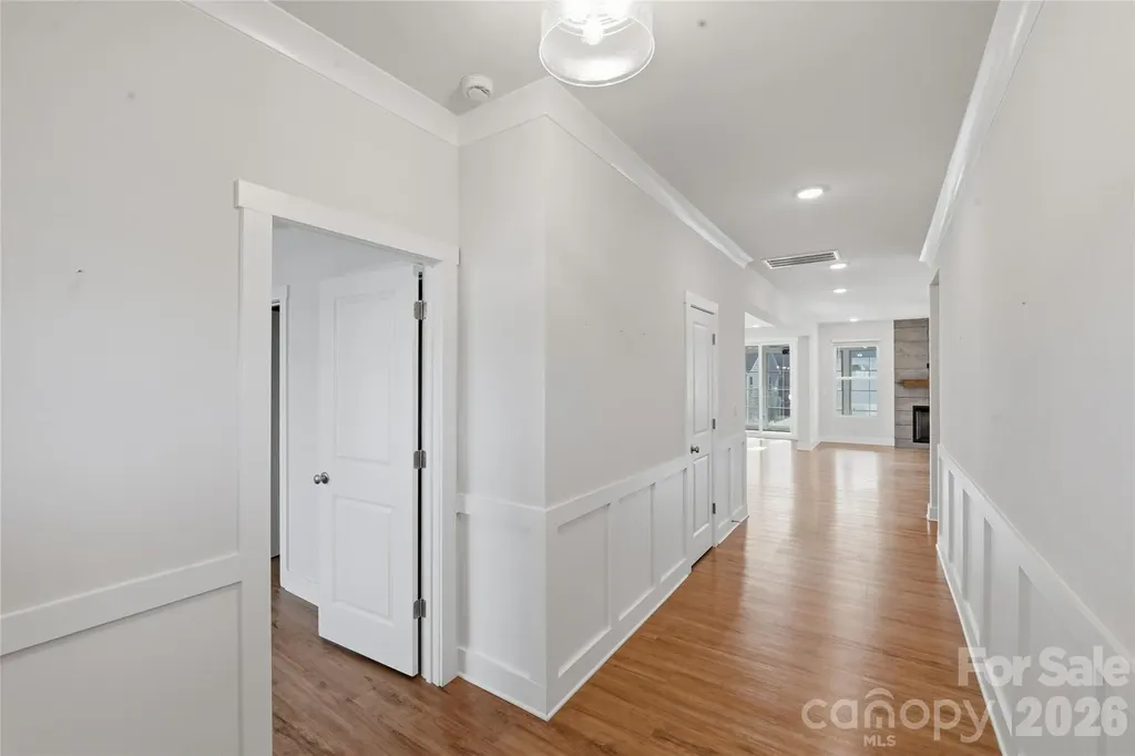 2013 White Cypress Court Charlotte NC 28216