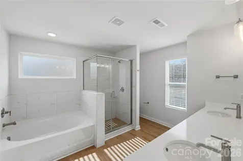 2013 White Cypress Court Charlotte NC 28216