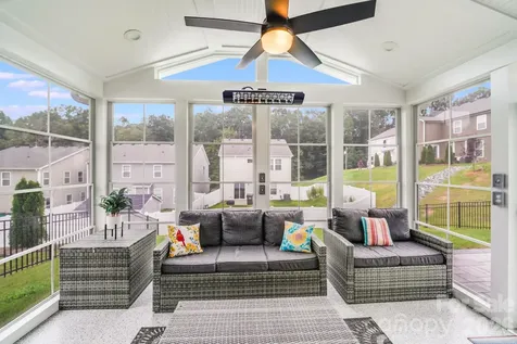 2013 White Cypress Court Charlotte NC 28216