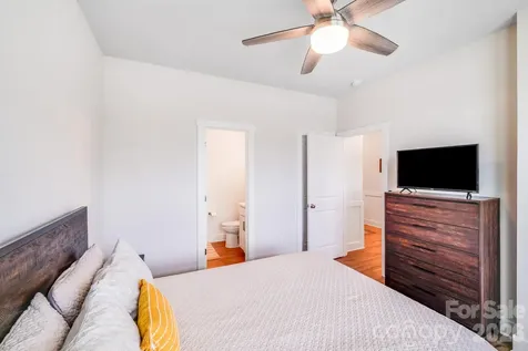 2013 White Cypress Court Charlotte NC 28216