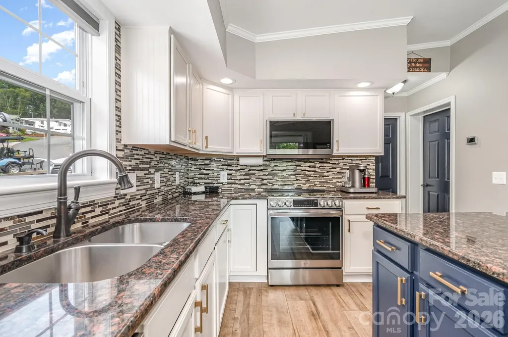 132 Eagle Drive New London NC 28127