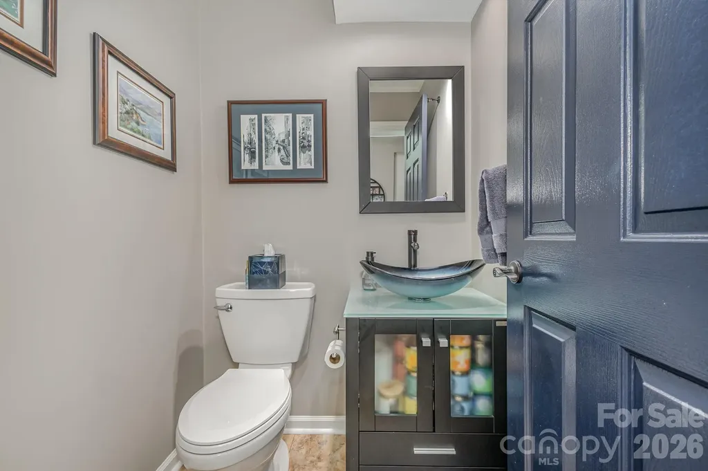 132 Eagle Drive New London NC 28127