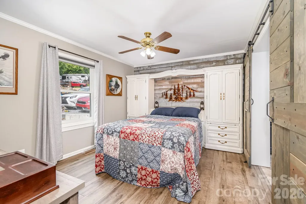 132 Eagle Drive New London NC 28127