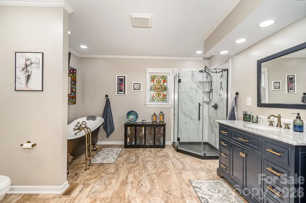 132 Eagle Drive New London NC 28127