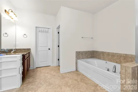 1105 Mantell Road Lancaster SC 29720