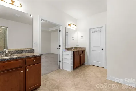 1105 Mantell Road Lancaster SC 29720