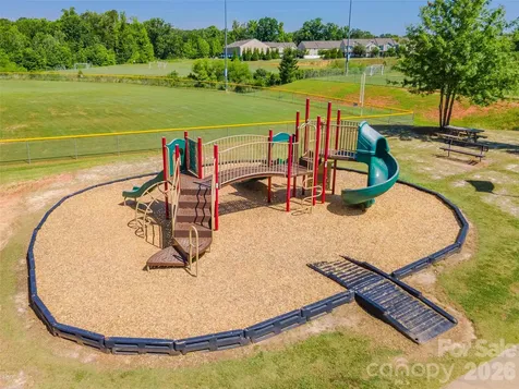 1105 Mantell Road Lancaster SC 29720