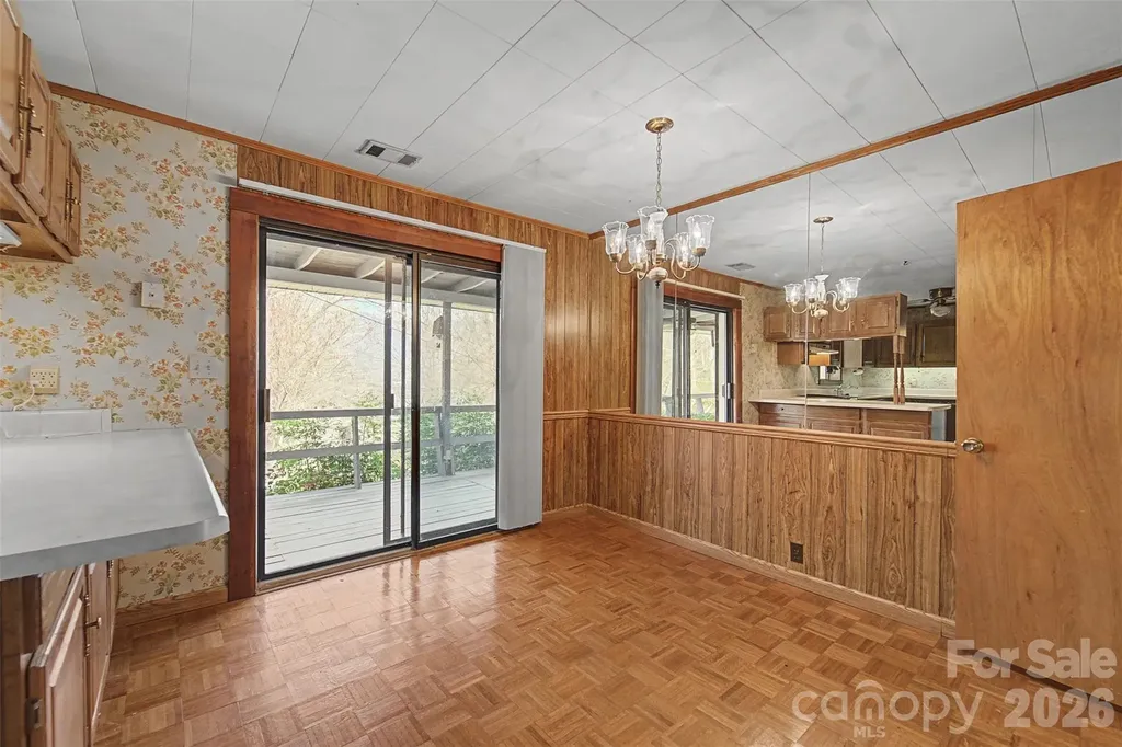 318 Sunrise Park Sylva NC 28779