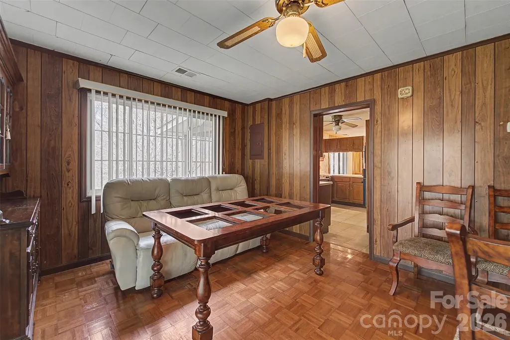 318 Sunrise Park Sylva NC 28779