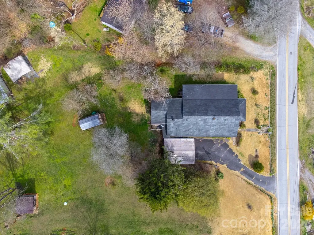 318 Sunrise Park Sylva NC 28779