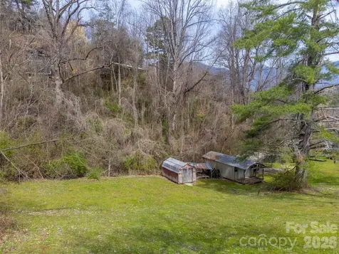318 Sunrise Park Sylva NC 28779