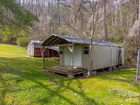 318 Sunrise Park Sylva NC 28779