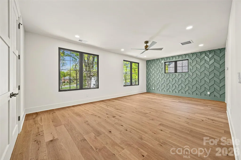 7105 Essington Drive Charlotte NC 28270